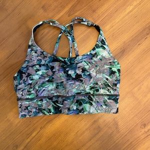 lululemon sports bra